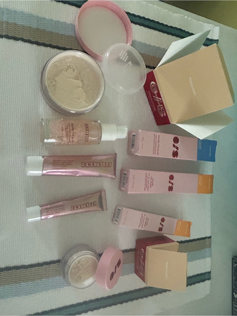 ONE/SIZE Translucent Powder & Primer Set